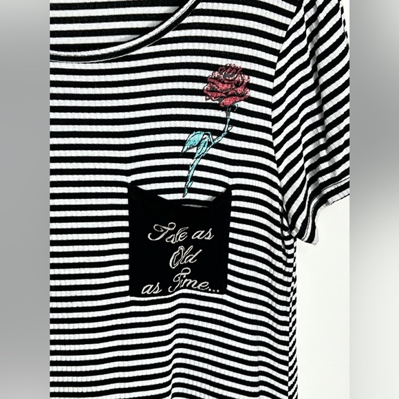 Disney Tale as Old As Time Black White Striped Sleep Dress Large - Picture 2 of 8